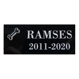 Uurnalaatta musta luu 60x25mm